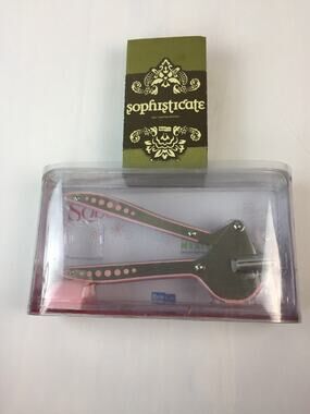 QuicKutz Squeeze Cutting Tool Quick Kutz Scrapbooking with Dies( Tool NIB )